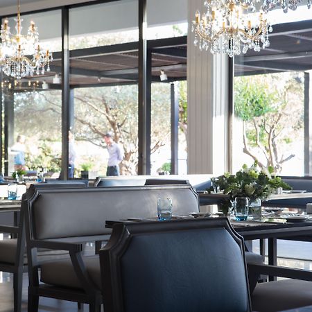 Almyra Hotel Paphos Luaran gambar Interior of the restaurant