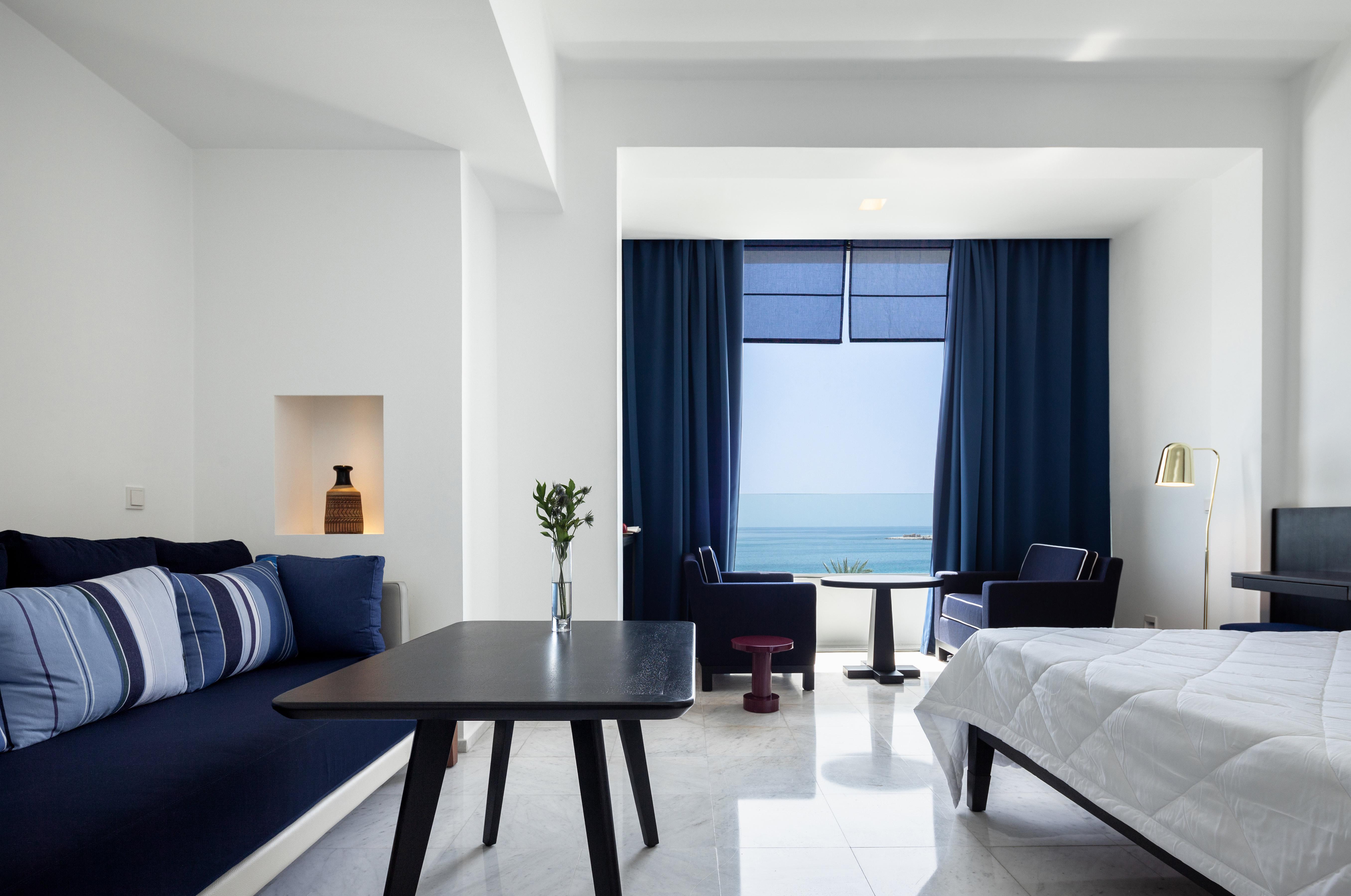 Almyra Hotel Paphos Luaran gambar Deluxe room