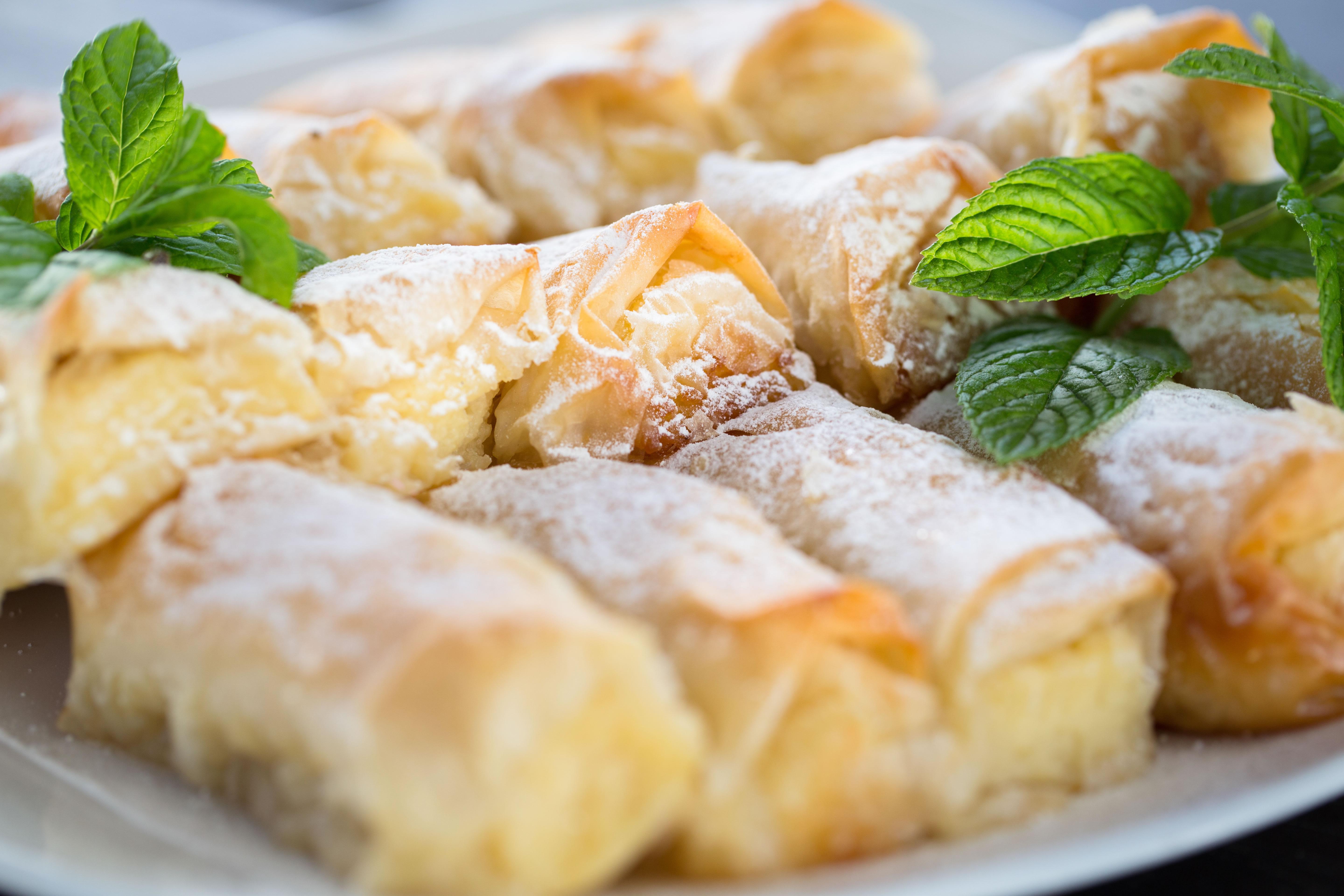 Almyra Hotel Paphos Luaran gambar Fried spring rolls